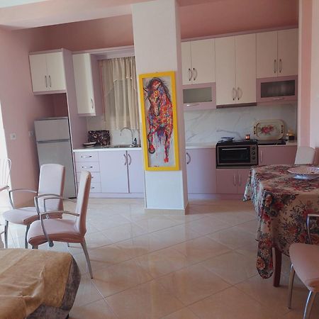 Apartment Adi ساراندا المظهر الخارجي الصورة