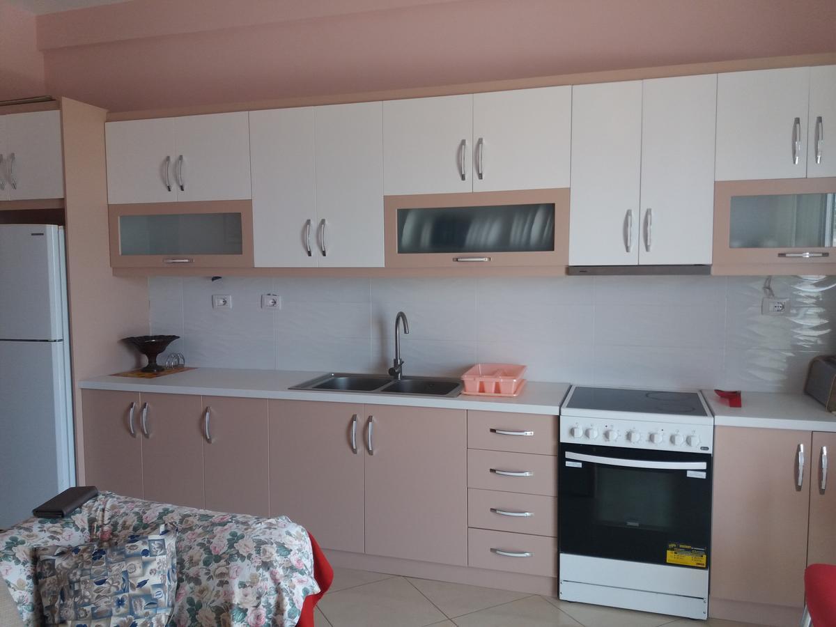 Apartment Adi ساراندا المظهر الخارجي الصورة